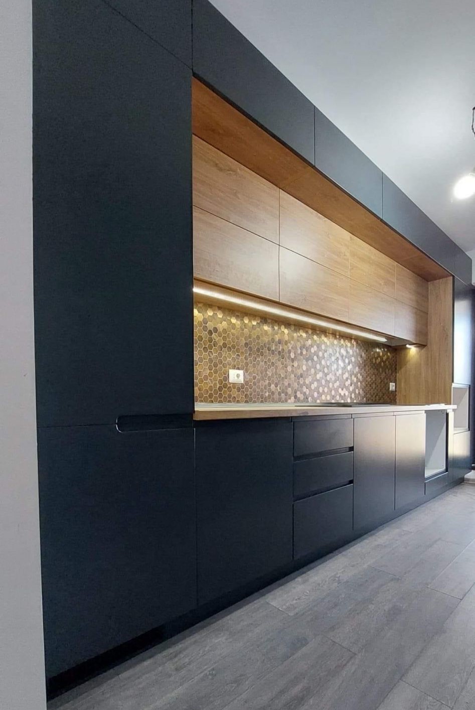 Bucătărie Suprapozabilă